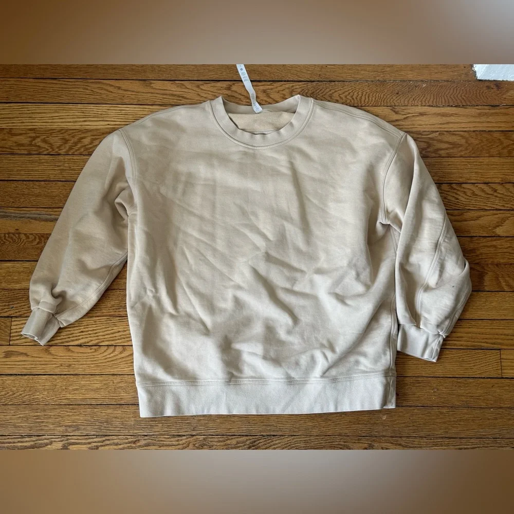 lululemon Perfectly Oversized Crewneck Sweatshirt - Size 8